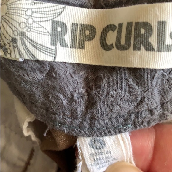 Brown Rip Curl Shorts - Picture 4 of 5